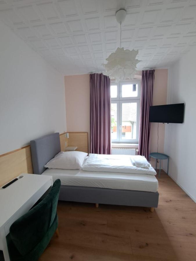 Hotel Tempelhof - City-Messe-Arena Keulen Buitenkant foto